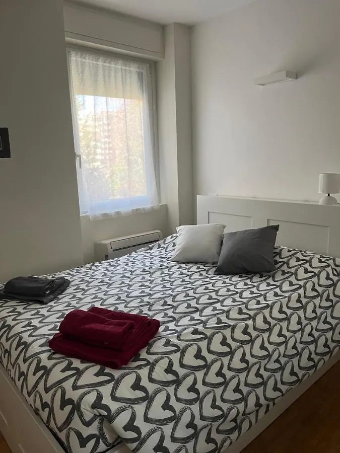 Cherry'S House Milano M1 Bande Nere - San Siro- M4 Linate 0*, Milan Italy