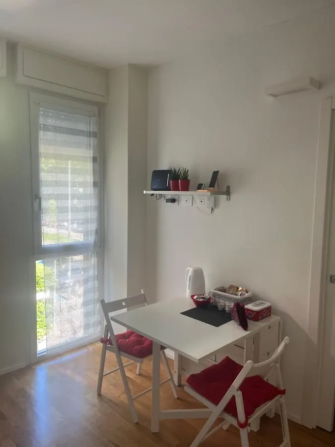 Cherry'S House Milano M1 Bande Nere - San Siro- M4 Linate